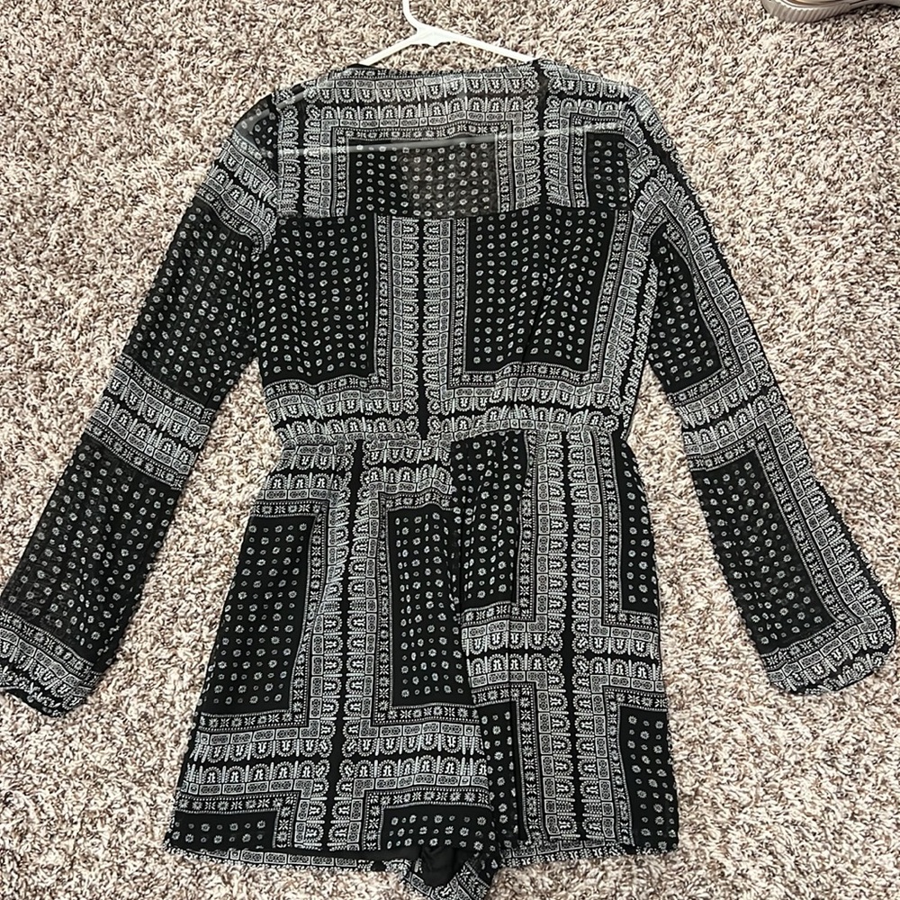 Bcbgeneration Romper - image 4